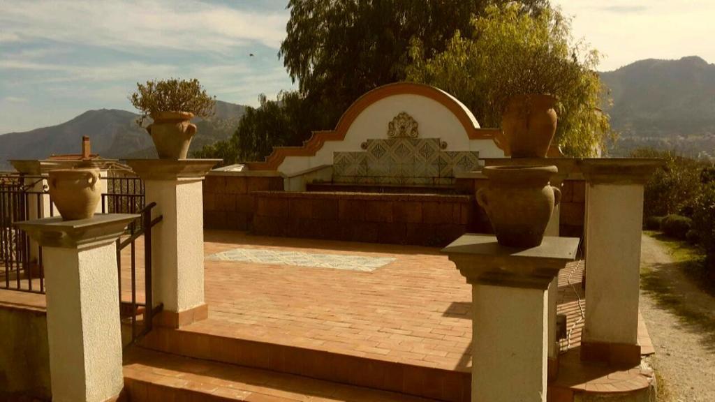 Rocca Di Monreale Bed and Breakfast Εξωτερικό φωτογραφία