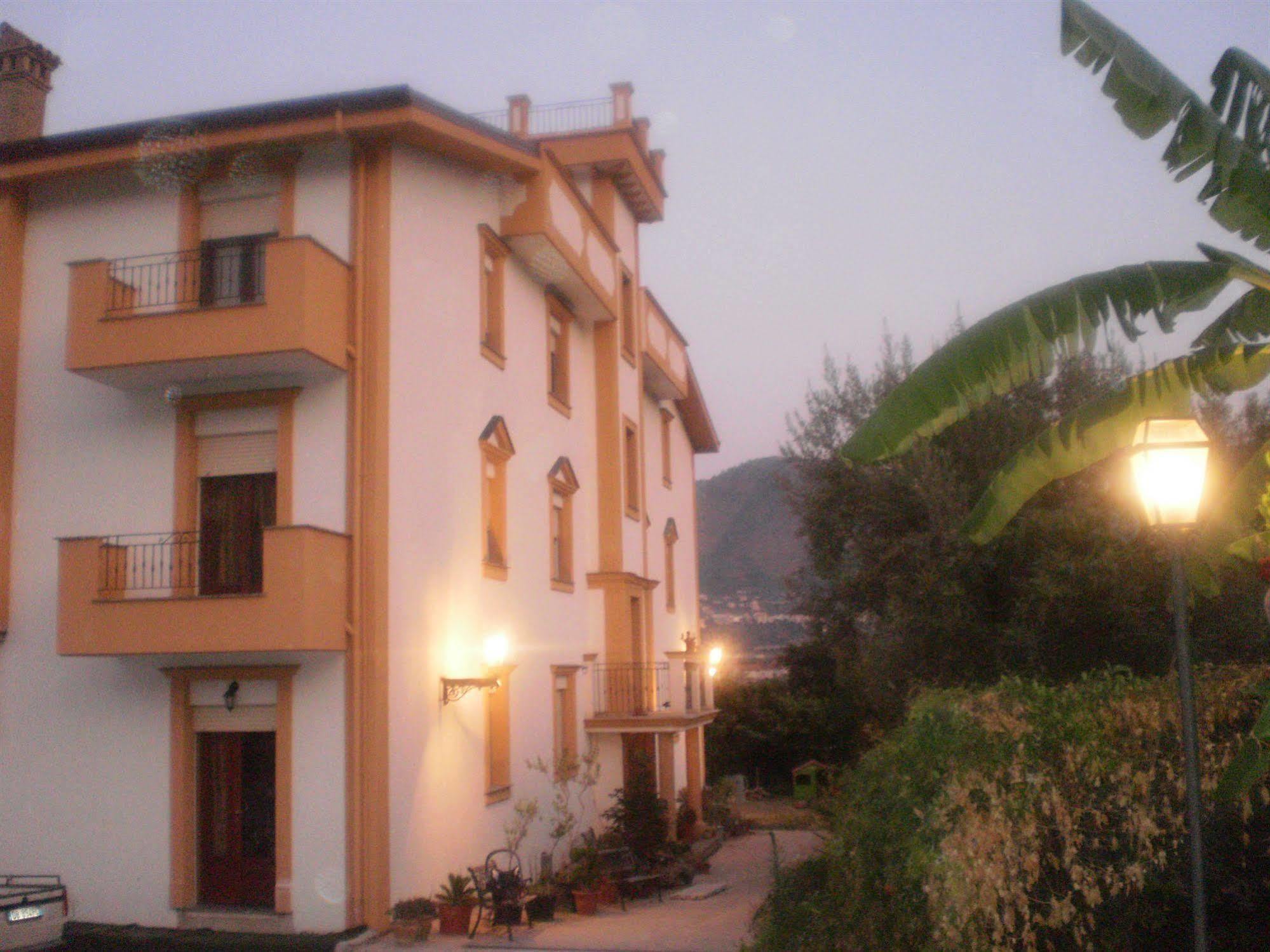 Rocca Di Monreale Bed and Breakfast Εξωτερικό φωτογραφία